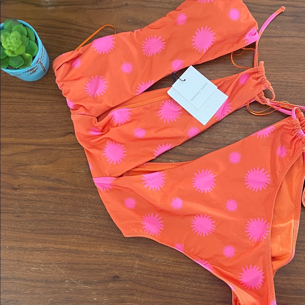 Orange and Pink Bikini Set - Picture 6 of 9